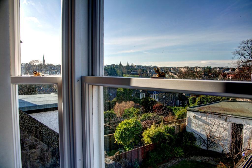 Atticus Central Guest House Aberdeen Exteriör bild