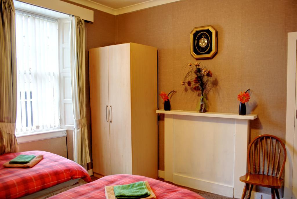 Atticus Central Guest House Aberdeen Rum bild